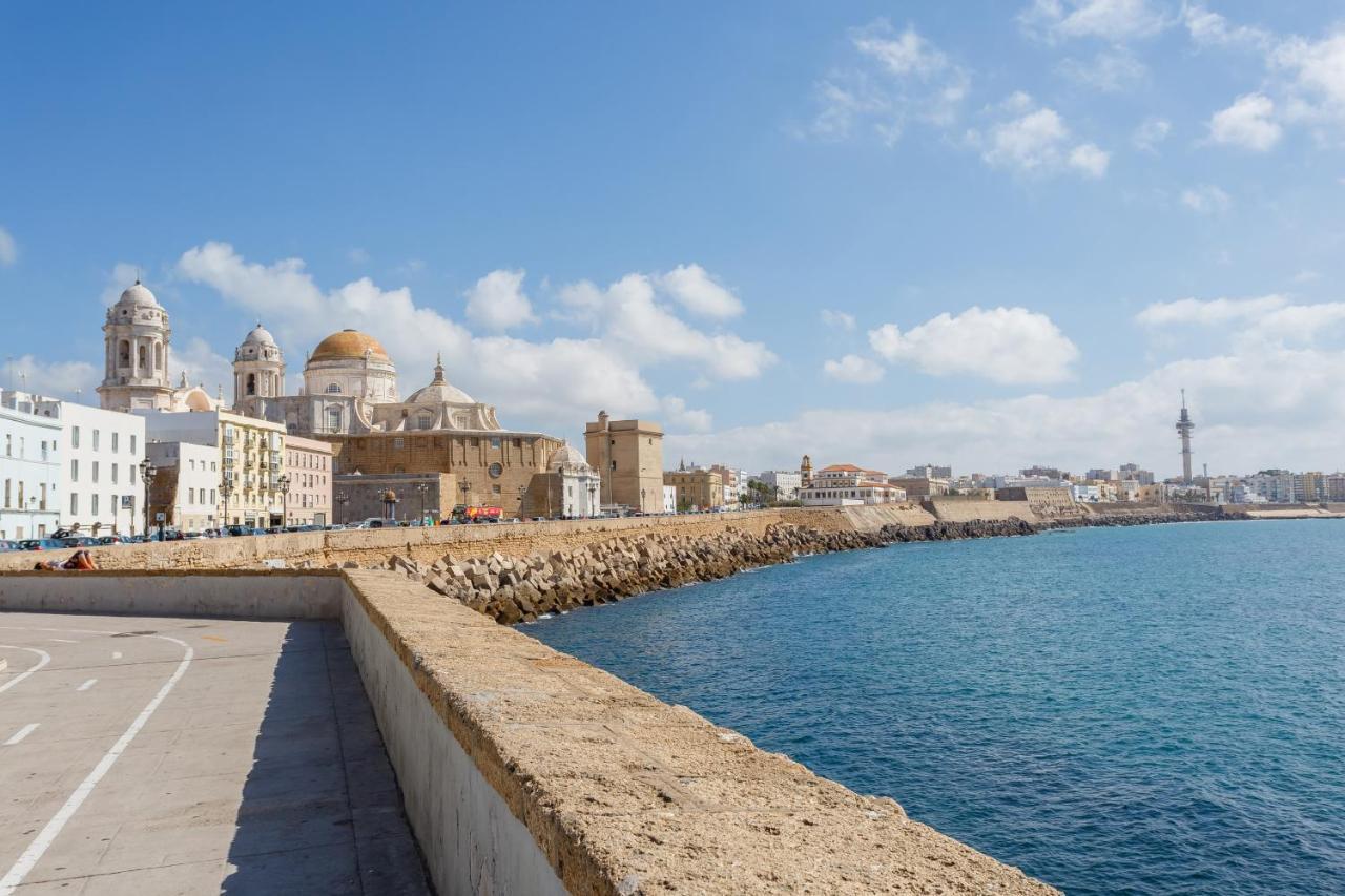 The Queen'S Designer Apartment By Cadiz4Rentals מראה חיצוני תמונה